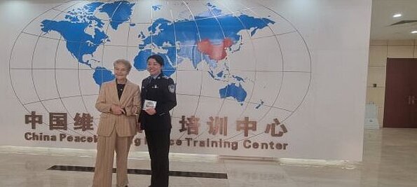 Herta Däubler-Gmelin在中国维和警察培训中心