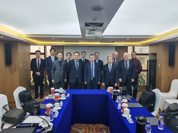 德中两国主要智库加强军控对话